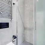 Bdc - The Boss: Stunning 2-bdr @termini Appartement