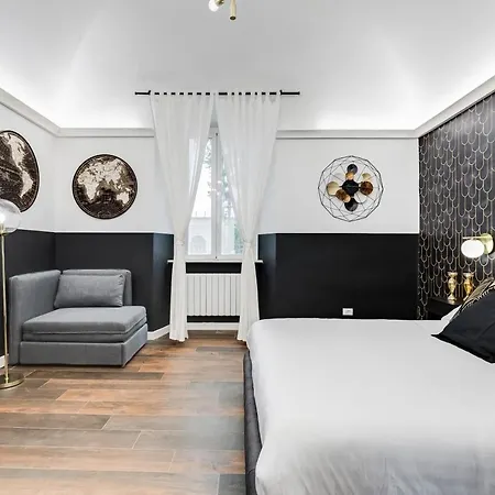 Bdc - The Boss: Stunning 2-bdr @termini Апартаменты Рим