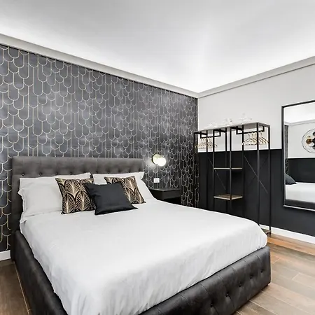 Bdc - The Boss: Stunning 2-bdr @termini Рим
