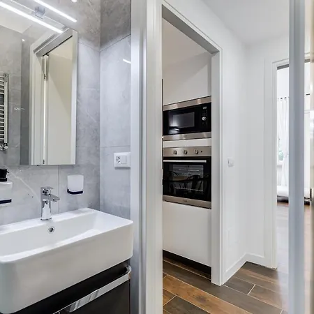 Apartment Bdc - The Boss: Stunning 2-bdr @termini *